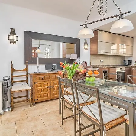 Feriehus Casa Naranjos, Capistrano, *