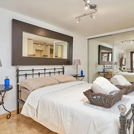 Feriehus Casa Naranjos, Capistrano, *